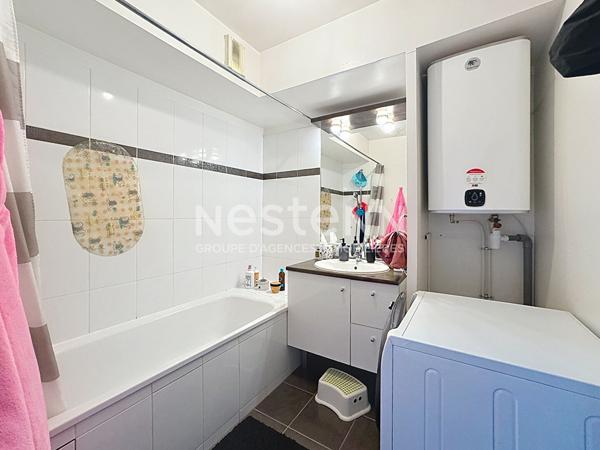 Appartement Antony 3 pièces 61.28 m²  balcon et box