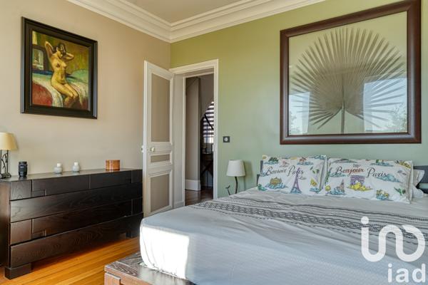 Maison à vendre 6 pièces 180 m² Suresnes