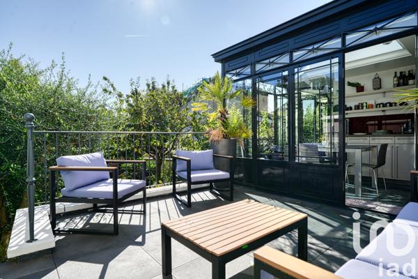 Maison à vendre 6 pièces 180 m² Suresnes