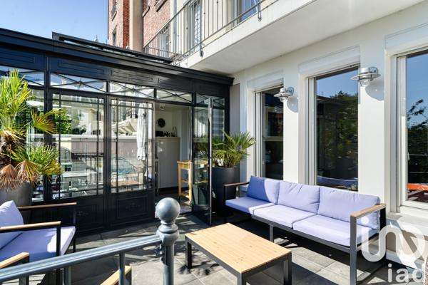 Maison à vendre 6 pièces 180 m² Suresnes