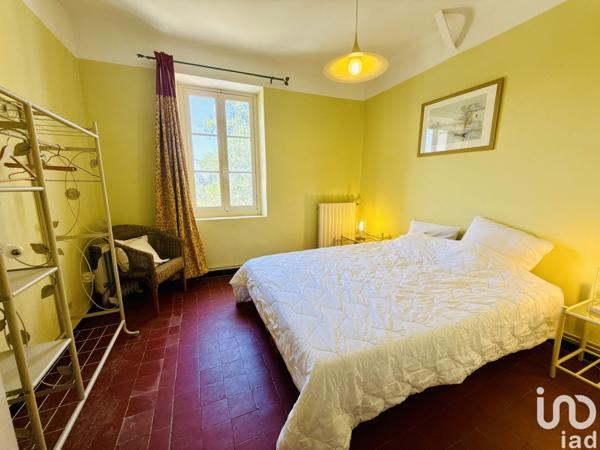 Maison à vendre 11 pièces 1 000 m² Entraigues-sur-la-Sorgue