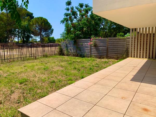 Appartement à vendre 3 pièces FREJUS (83)