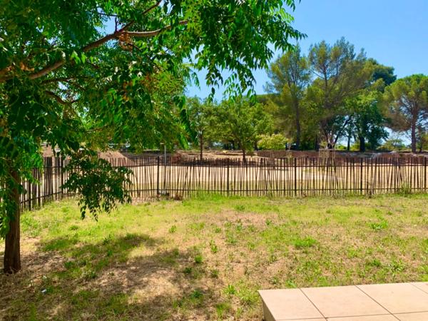 Appartement à vendre 3 pièces FREJUS (83)