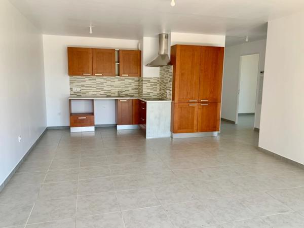 Appartement à vendre 3 pièces FREJUS (83)