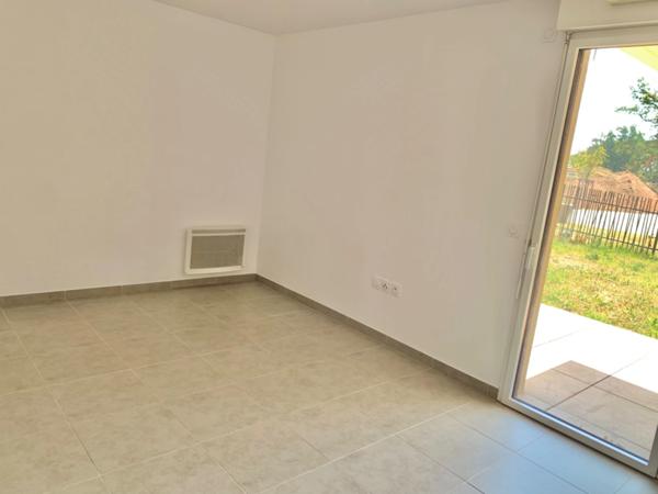 Appartement à vendre 3 pièces FREJUS (83)