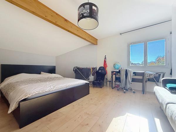 Maison à vendre 6 pièces COLLONGES (01)