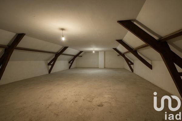 Maison traditionnelle 5 pièces de 117 m² à Presles-en-Brie (77220)