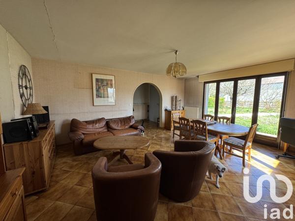 Maison traditionnelle 5 pièces de 117 m² à Presles-en-Brie (77220)