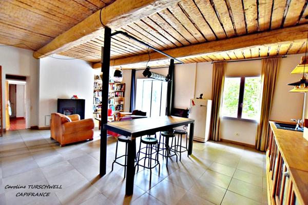 CUERS (83) - COUP DE COEUR IMMEUBLE DE CHARME de 274 m²