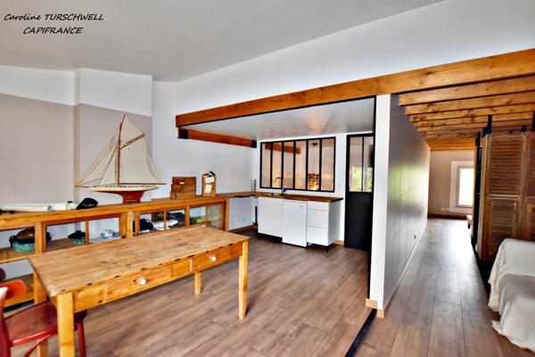 CUERS (83) - COUP DE COEUR IMMEUBLE DE CHARME de 274 m²