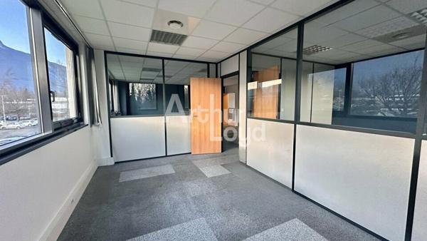 À LOUER – BUREAUX DE 71 m² À TECHNOLAC - DISPONIBLES IMMEDIATEMENT