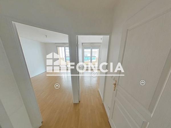 Location Appartement 2 pièces 47.5 m² - 176 AVENUE JEAN JAURES Drancy 93700