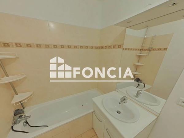 Location Appartement 2 pièces 47.5 m² - 176 AVENUE JEAN JAURES Drancy 93700