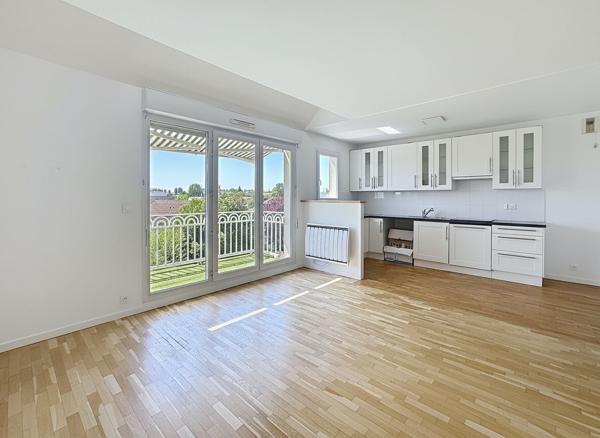 DERNIER ÉTAGE  DUPLEX D'EXCEPTION AVEC TERRASSE PLEIN SUD