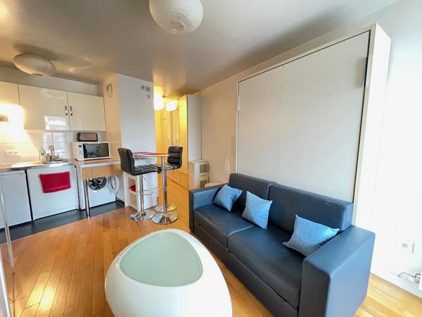 PARIS 18eme - Beau studio