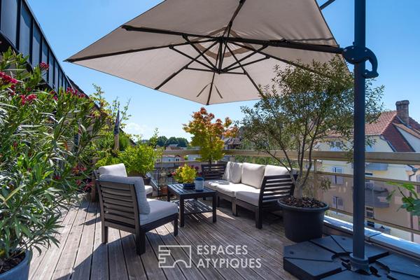 Appartement contemporain en dernier étage avec terrasse au coeur de Neudorf