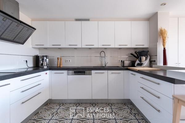 Appartement contemporain en dernier étage avec terrasse au coeur de Neudorf