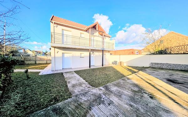 Maison à vendre    5 pièces •  La Ville-du-Bois