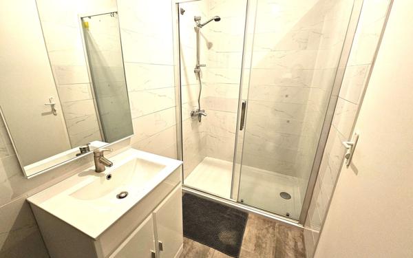 Maison à vendre    5 pièces •  La Ville-du-Bois