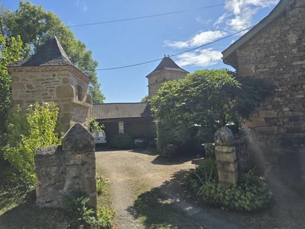 Maison à vendre |  Capdenac-Gare |  16 pièces | 453 m²