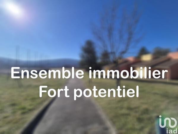 Murs commerciaux  à vendre 2 831 m² Saint-Étienne-les-Orgues