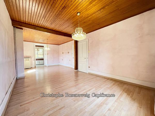 Maison à vendre 7 pièces SELONCOURT (25)