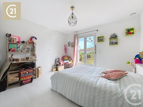 Maison à vendre  5 pièces - 138,30 m2 POUZOLLES - 34