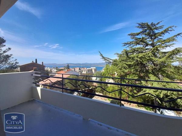 Appartement à louer 4 pièces 94.4m²