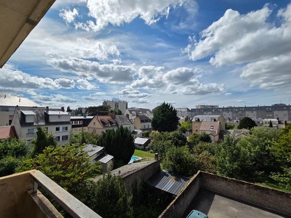 Charmant appartement T4 avec garage , Le Mans, secteur Jardin des Plantes