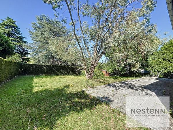 À vendre - Saint Germain les Arpajon - Proche des écoles, des commerces et des lignes de bus - grand terrain de 1400 m2 - vie de plain pied