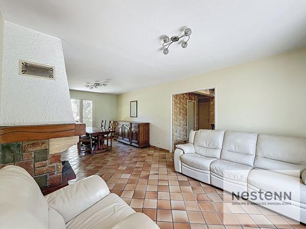 À vendre - Saint Germain les Arpajon - Proche des écoles, des commerces et des lignes de bus - grand terrain de 1400 m2 - vie de plain pied