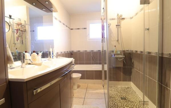 Vente Maison avec cours et terrasse Lormont   