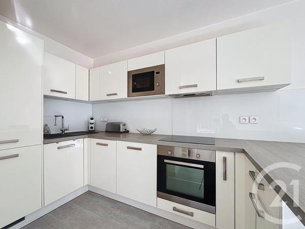 Appartement F2 à vendre  2 pièces - 46,96 m2 FREJUS - 83