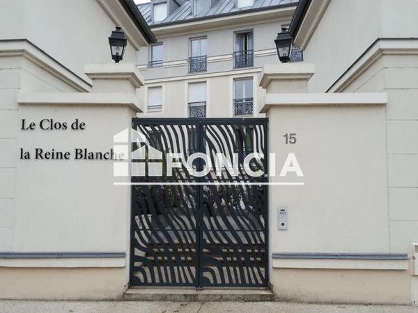 Location Appartement 2 pièces 44.52 m² - 15 RUE DU CHATEAU Melun 77000