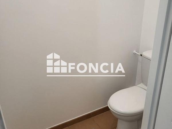 Location Appartement 2 pièces 44.52 m² - 15 RUE DU CHATEAU Melun 77000