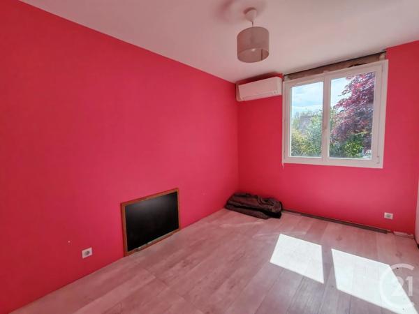 Maison à vendre  3 pièces - 92,22 m 2   GISORS  - 27