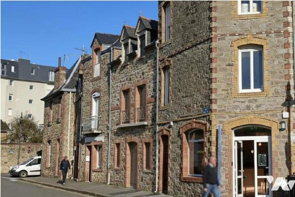 DINARD – Centre-ville – Maison à rénover avec permis de construire accordé – Terrasse