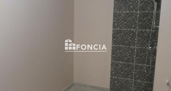 Location Appartement 2 pièces 42 m² - La Rochelle 17000