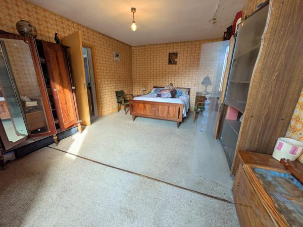 Luzarches - Maison de ville avec jardin, garage et fort potentiel