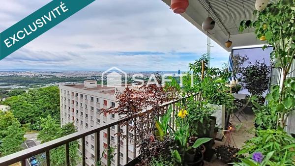 APPARTEMENT T3 EN DERNIER ETAGE AVEC GRAND BALCON + CAVE