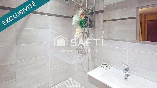 APPARTEMENT T3 EN DERNIER ETAGE AVEC GRAND BALCON + CAVE