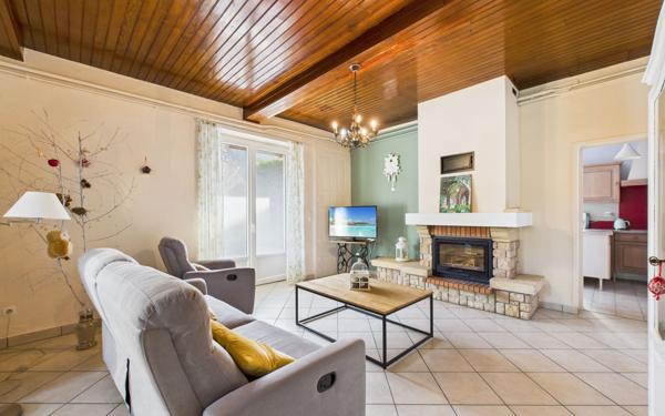 Maison à vendre    5 pièces • 140 m2 L'Albenc