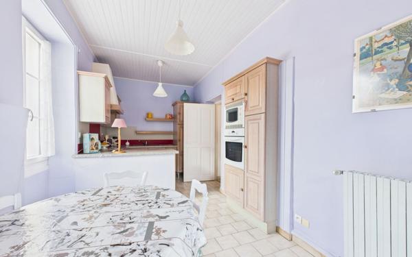 Maison à vendre    5 pièces • 140 m2 L'Albenc