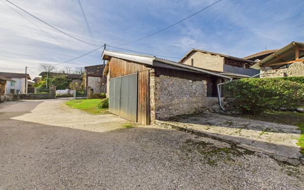 Maison à vendre    5 pièces • 140 m2 L'Albenc