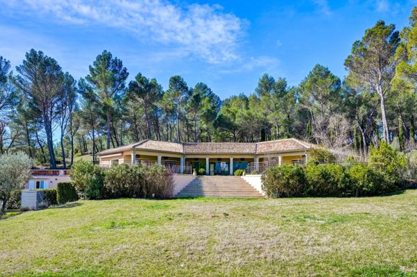 Vente Maison de luxe Aix-en-Provence 10 Pièces 430 m²