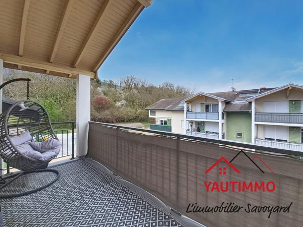 Bonne (74380) Appartement dernier étage T2 de 42 m² avec balcon-terrasse, parking et cave à Bonne