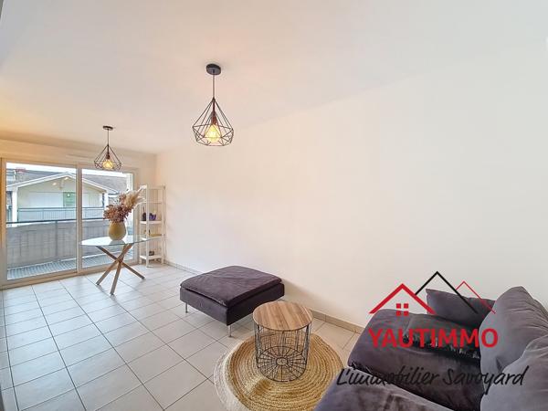 Bonne (74380) Appartement dernier étage T2 de 42 m² avec balcon-terrasse, parking et cave à Bonne