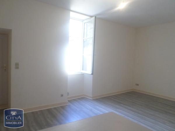 Immeuble à vendre 150m² Chinon (37500)