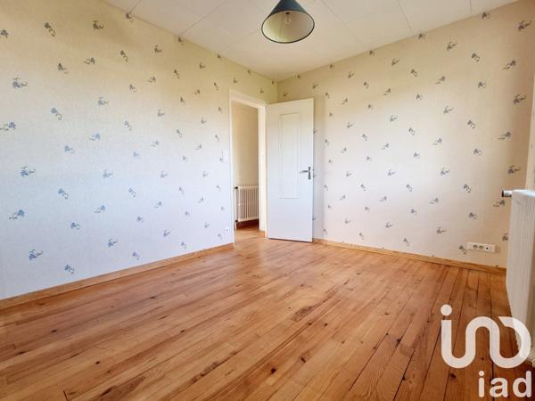 Maison 4 pièces de 96 m² à Valognes (50700)