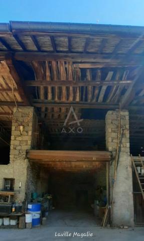 2 Garages pour artisans ou à Réhabiliter